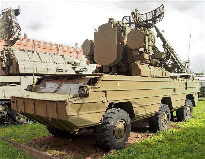 9K33 Osa - 9A33_Osa,_Artillery_museum,_Saint-Petersburg_pic1.JPG